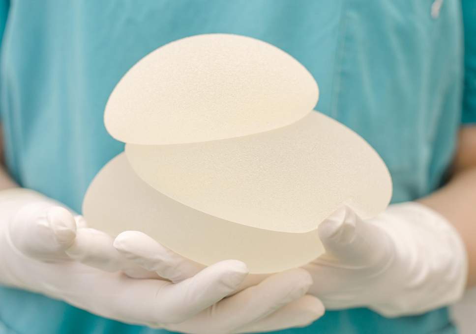 breast-implants in dubai